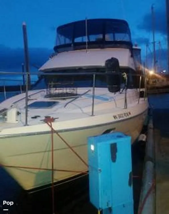 Slide: The Image of Bayliner 4587 Cockpit Motor Yacht 1995 - 2
