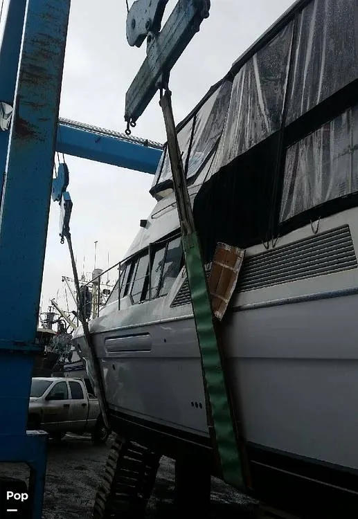 Slide: The Image of Bayliner 4587 Cockpit Motor Yacht 1995 - 6