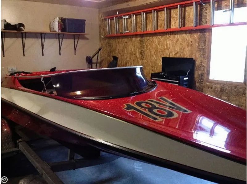 Slide: The Image of Minx Powerboats 18V (Hydrostream Replica) 2009 - 2