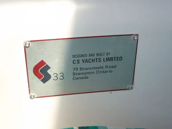 Slide: The Image of Canadian Sailcraft CS 33 1984 - 8