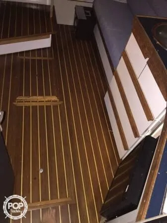 Slide: The Image of Carver Yachts 32 Montego 1987 - 1
