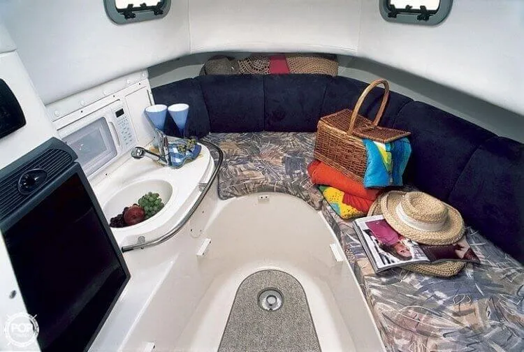 Slide: The Image of Cobia 312 Sport Cabin 2007 - 6