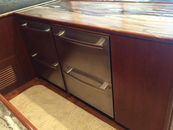 Slide: The Image of Garlington Custom Sportfish 58 Convertible 1988 - 9
