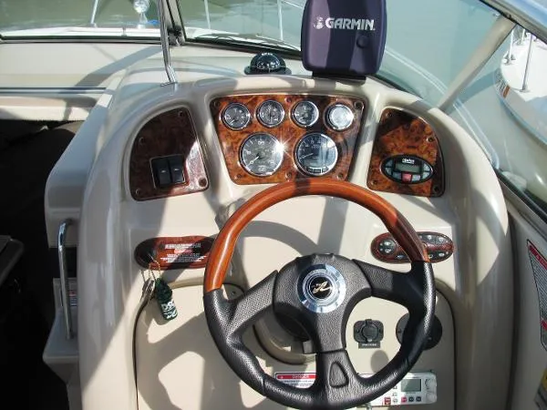Slide: The Image of Sea Ray 240 Sundancer 2004 - 3