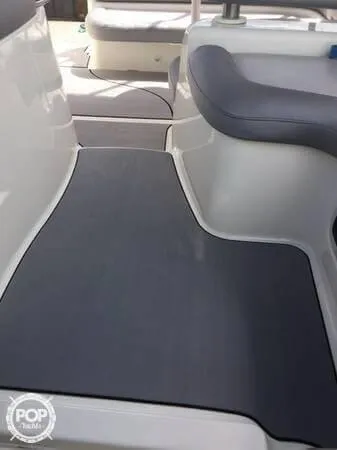 Slide: The Image of Maxum 3500 SY Sport Yacht 2005 - 7