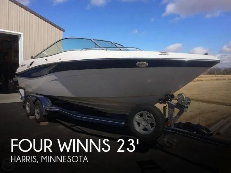 Slide: The Image of Four Winns 230 Horizon 2001 - 0