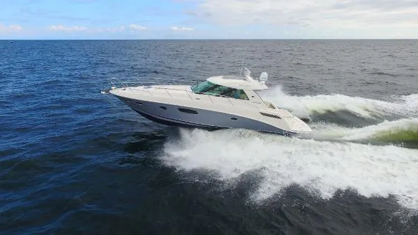 Slide: The Image of Sea Ray 450 Sundancer 2012 - 0