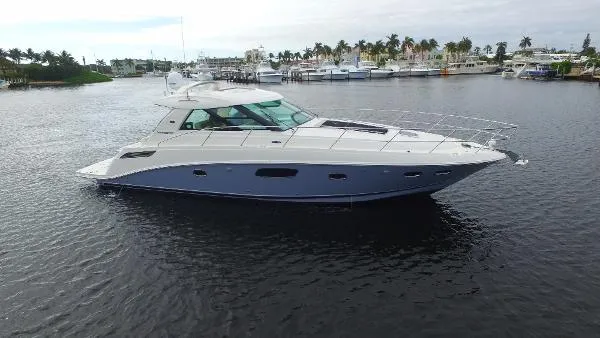 Slide: The Image of Sea Ray 450 Sundancer 2012 - 3