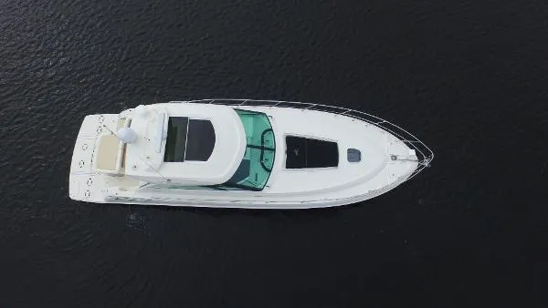 Slide: The Image of Sea Ray 450 Sundancer 2012 - 8