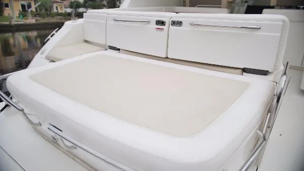 Slide: The Image of Sea Ray 450 Sundancer 2012 - 9