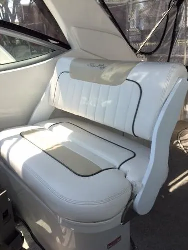 Slide: The Image of Sea Ray 280 Sundancer 2011 - 3