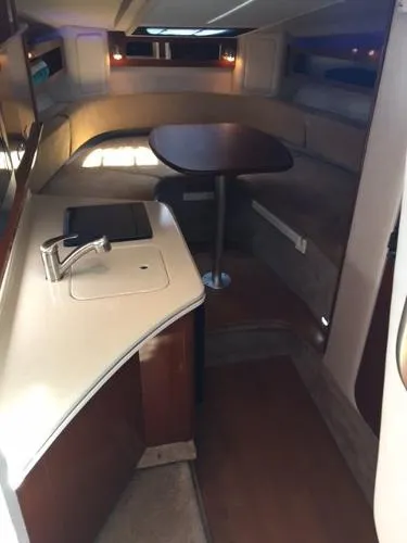 Slide: The Image of Sea Ray 280 Sundancer 2011 - 6