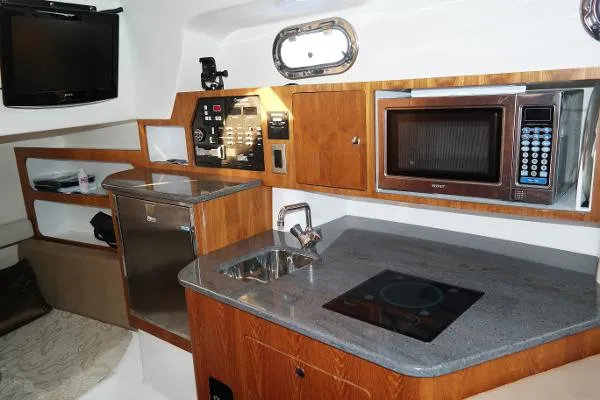 Slide: The Image of Everglades 32' EX 2011 - 3