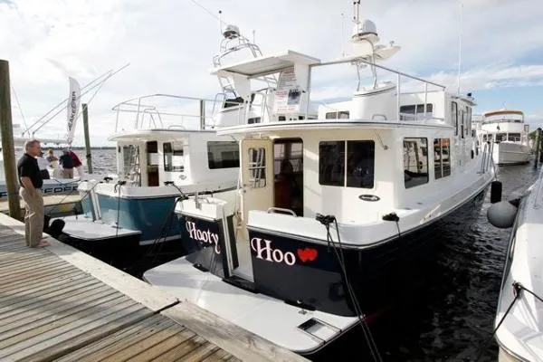 Slide: The Image of American Tug 34 Pilothouse 2003 - 2