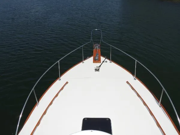 Slide: The Image of Ellis 32 Extended Wheelhouse 1996 - 4