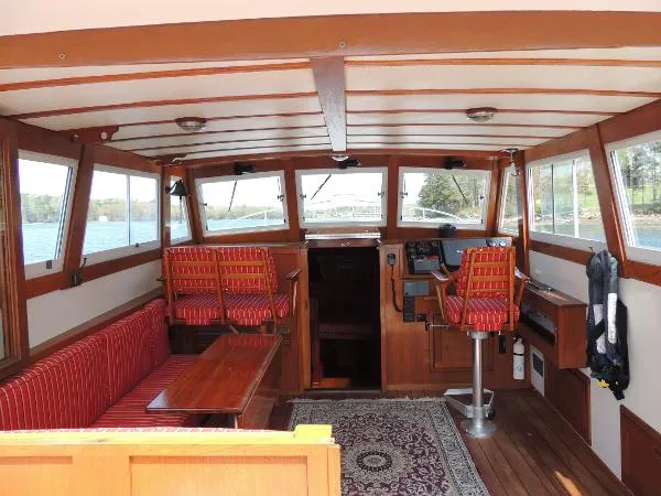 Slide: The Image of Ellis 32 Extended Wheelhouse 1996 - 8