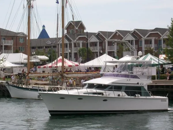 Slide: The Image of Mikelson 43 Sportfisher 2005 - 3