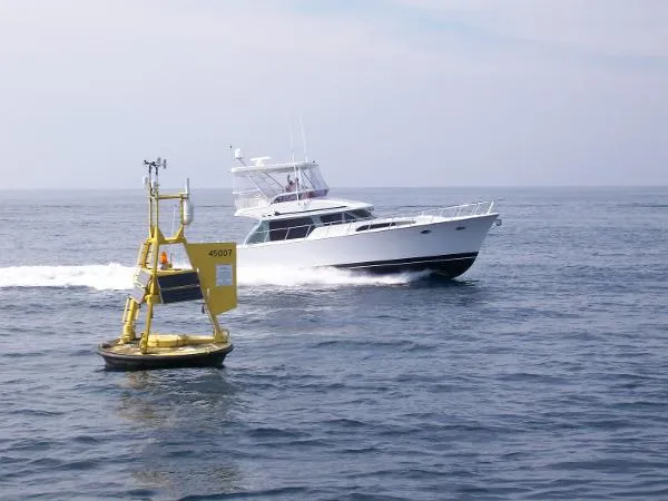 Slide: The Image of Mikelson 43 Sportfisher 2005 - 5
