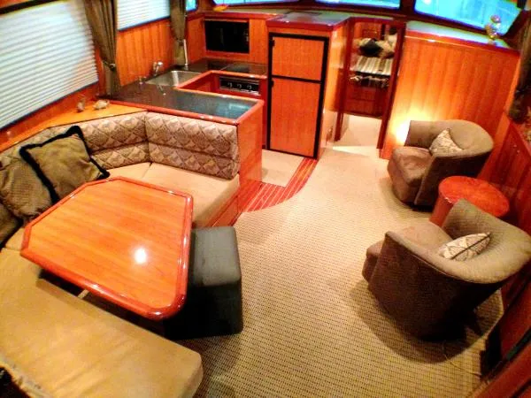 Slide: The Image of Mikelson 43 Sportfisher 2005 - 8