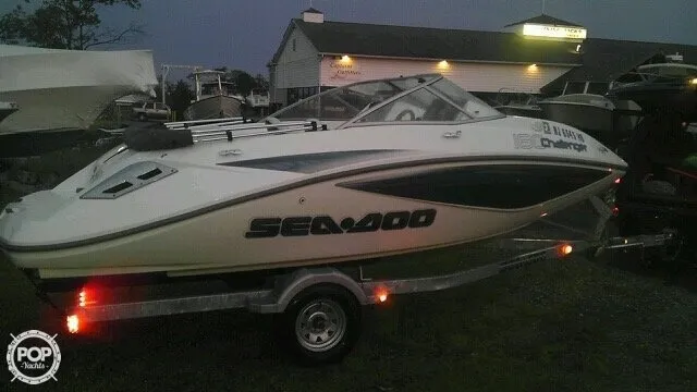 Slide: The Image of Sea-Doo Challenger 180 SE 2008 - 3