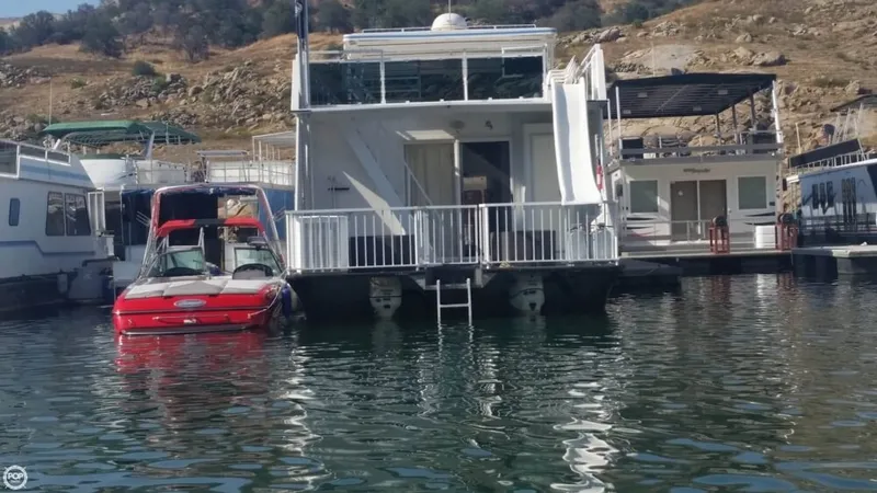 Slide: The Image of Fun Country 70' x 16' Houseboat 2001 - 3