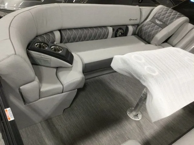 Slide: The Image of Bennington 27 RSBA X2 2022 - 8