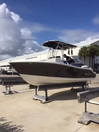Slide: The Image of NauticStar 2102XS Legacy 2015 - 2