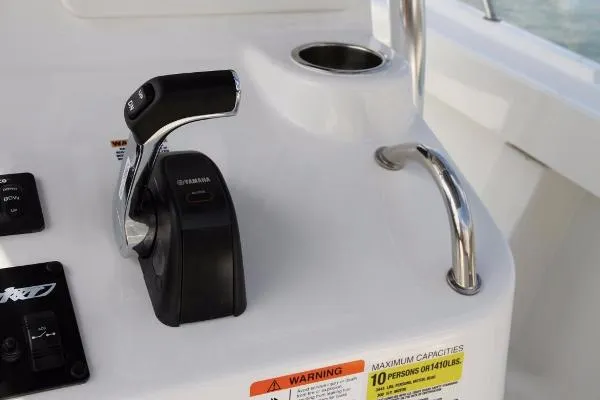 Slide: The Image of Parker Marine 2300 Special Edition 2016 - 9