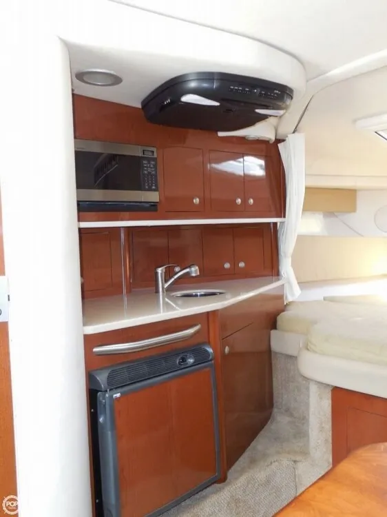 Slide: The Image of Sea Ray 290 Amberjack 2008 - 9