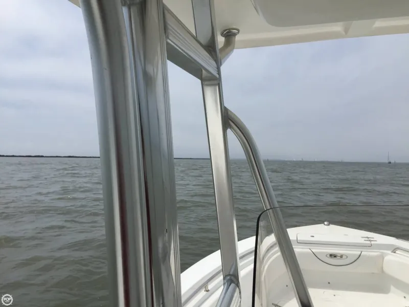 Slide: The Image of Sea Hunt Ultra 211 2014 - 10