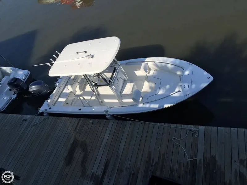 Slide: The Image of Sea Hunt Ultra 211 2014 - 3