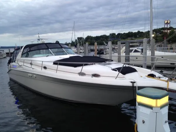 Slide: The Image of Sea Ray 450 Sundancer 1998 - 0