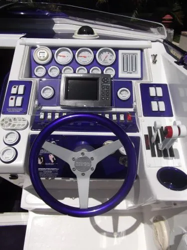 Slide: The Image of Sonic Usa Inc 386 STS 2003 - 6