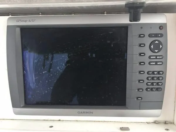 Slide: The Image of Donzi 32 ZF 2000 - 7