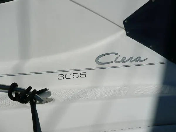 Slide: The Image of Bayliner Cierra 3055 2001 - 4