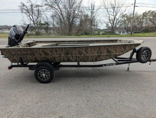 Slide: The Image of Lowe RX 1660 DELUXE TILLER 2026 - 6