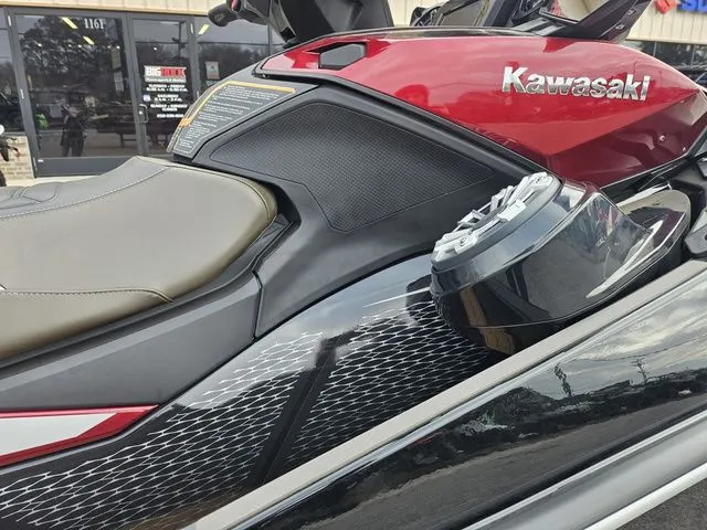 Slide: The Image of Kawasaki Ultra 310 2026 - 10