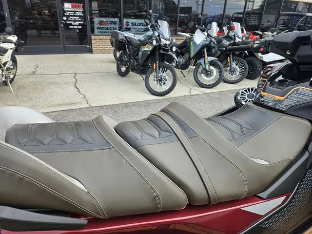 Slide: The Image of Kawasaki Ultra 310 2026 - 21