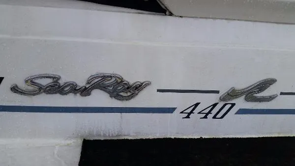 Slide: The Image of Sea Ray 440 1989 - 3