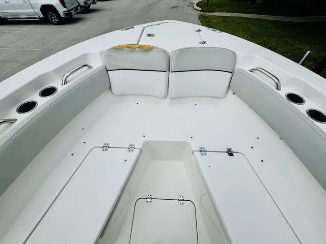 Slide: The Image of Sea Fox 228 Commander 2020 - 19