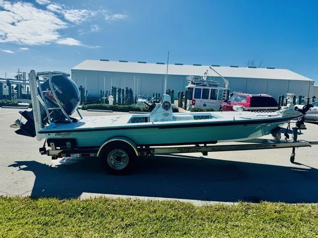 Slide: The Image of Maverick 18 HPX-V 2020 - 15