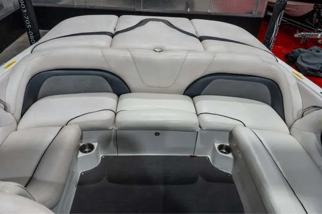 Slide: The Image of Centurion Enzo 230 2011 - 13