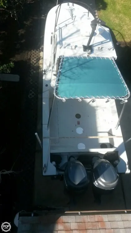 Slide: The Image of Boston Whaler 25 Challenger 2002 - 4