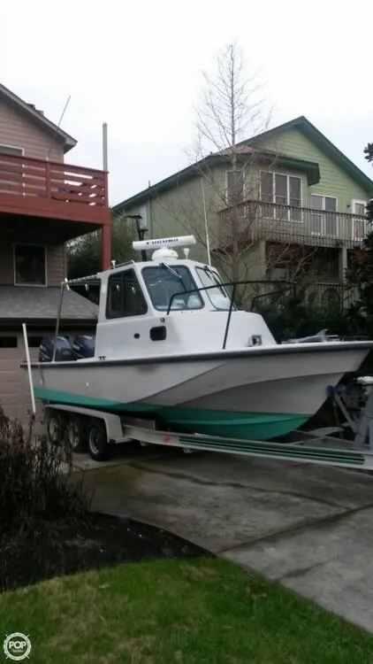 Slide: The Image of Boston Whaler 25 Challenger 2002 - 6