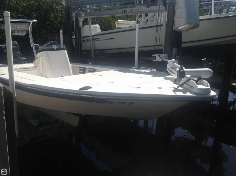 Slide: The Image of Sterling Powerboats 170 2005 - 2