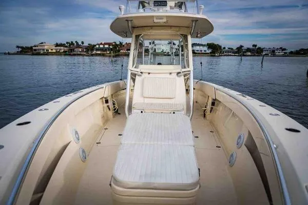 Slide: The Image of Statement 380 Center Console 2013 - 7