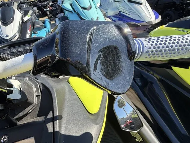 Slide: The Image of Sea-Doo Spark® Trixx™ for 3 Rotax® 900 ACE™ - 90 iBR 2024 - 9