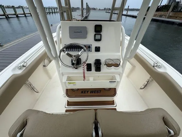 Slide: The Image of Key West 239 FS 2016 - 8