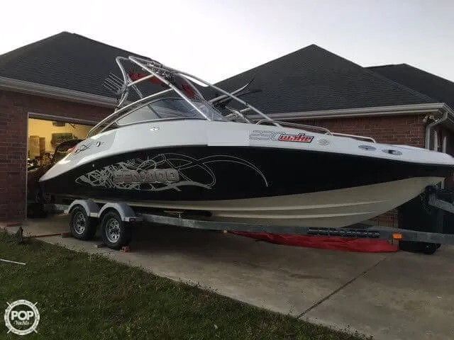 Slide: The Image of Sea-Doo 230 Wake 2008 - 2