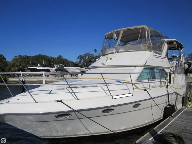 Slide: The Image of Cruisers 3950 Esprit Aft Cabin 1996 - 8